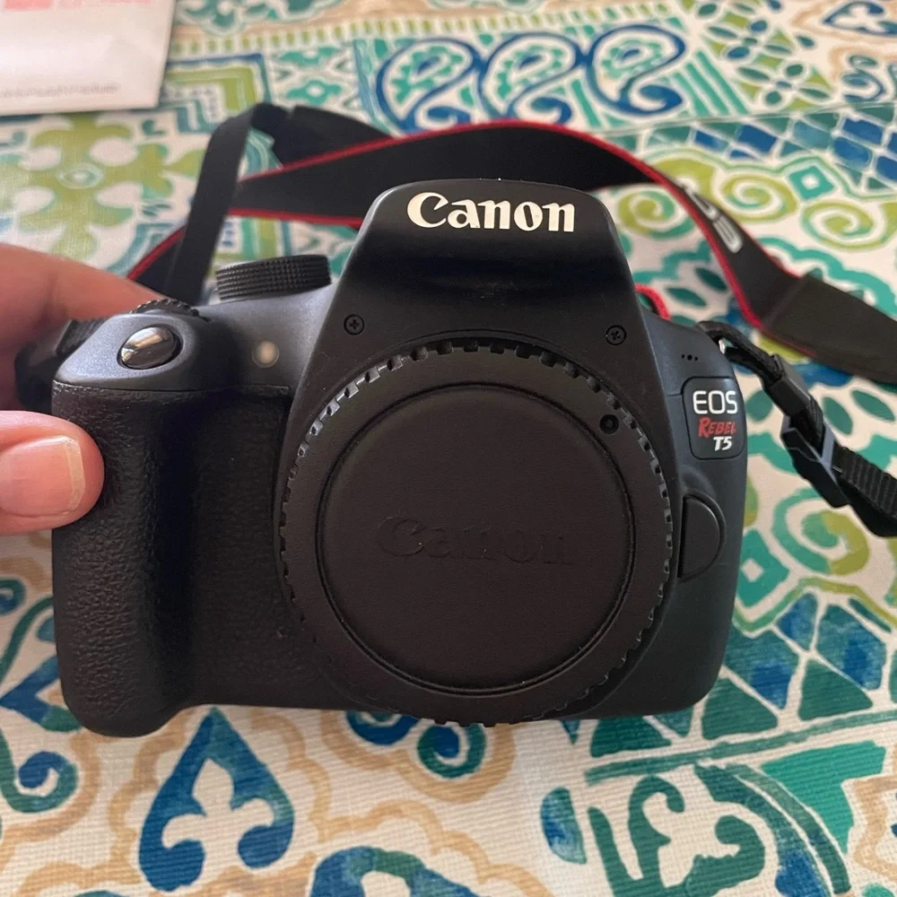 Canon T5